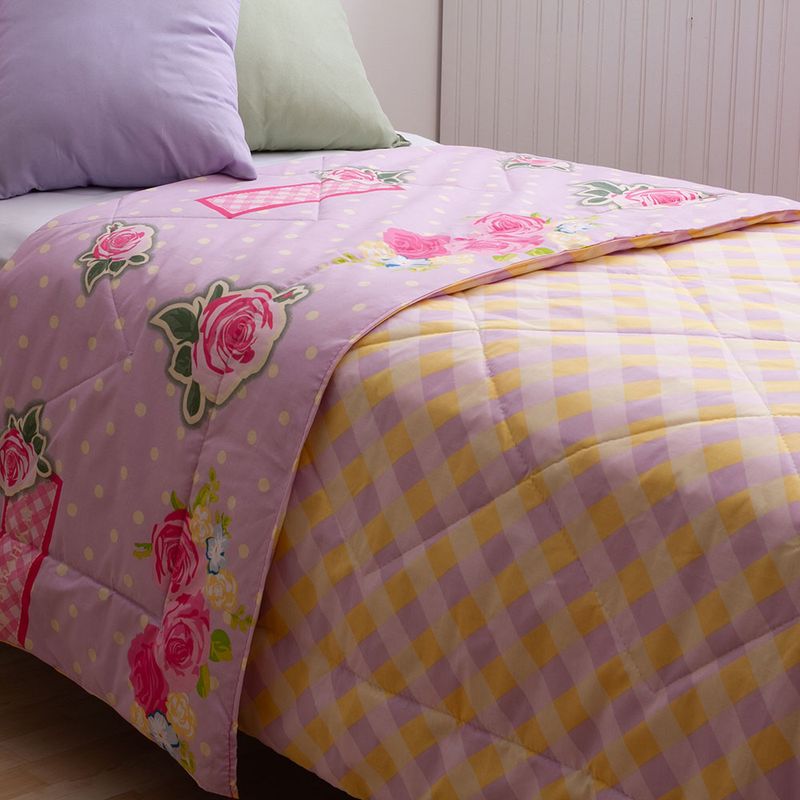 Cubre-Sarah-K-rosas-lila-det8