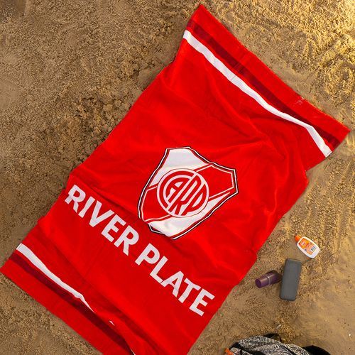 Toallón Playero River Plate Negativo