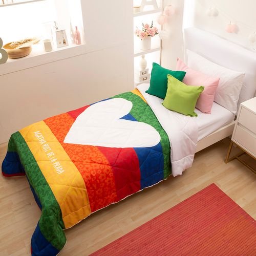 Cubrecama Agatha Ruiz De La Prada 1 1/2 plazas Corazón Rayado